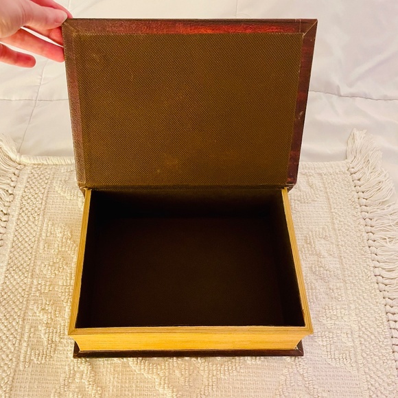 Decorative Book Storage Box - Picture 3 of 3